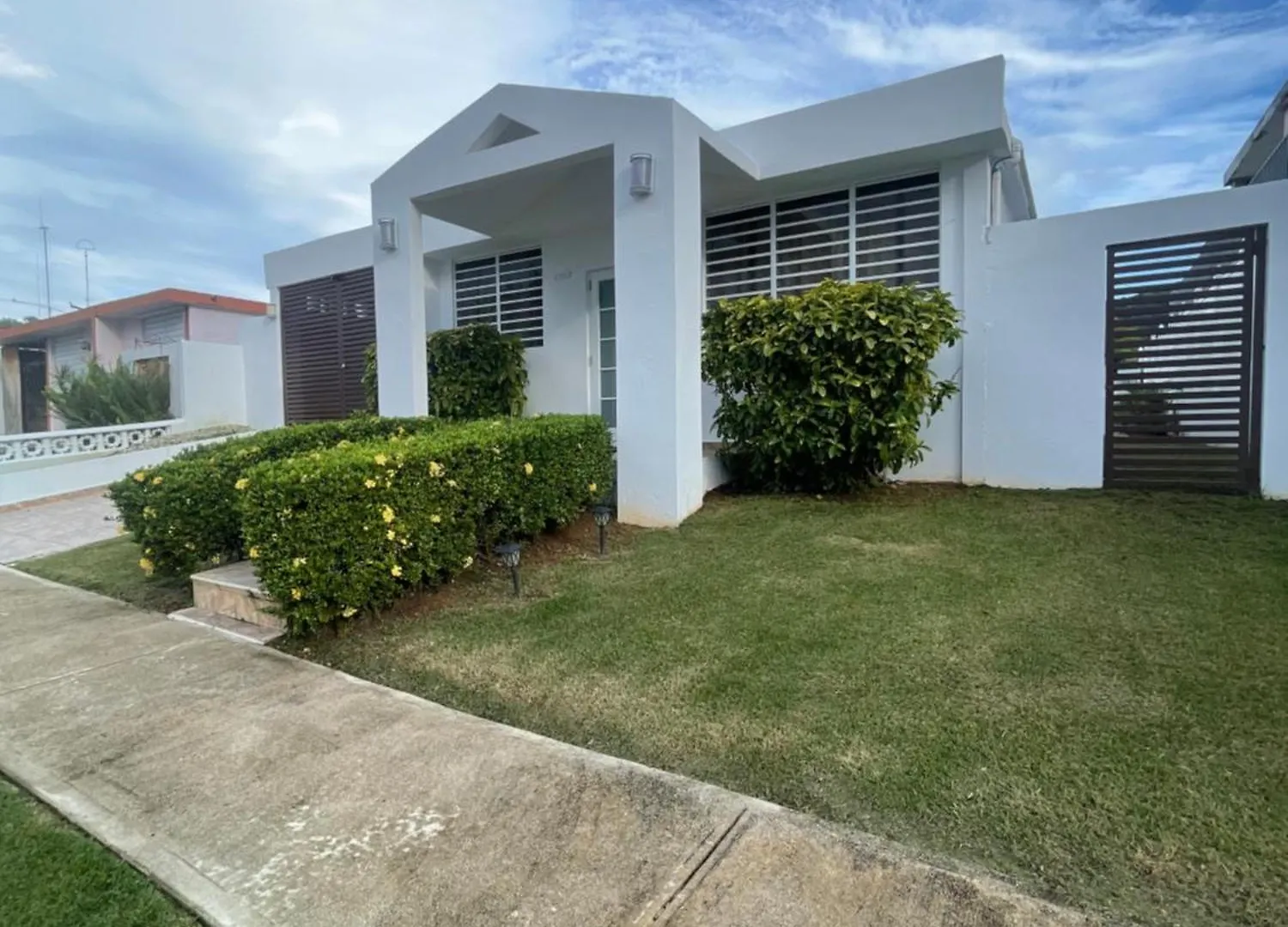 Akimekedo Villa Fajardo